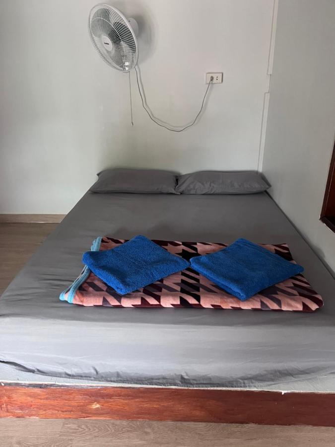 Pyramid Bungalow Otel Ban Laem Sai Dış mekan fotoğraf