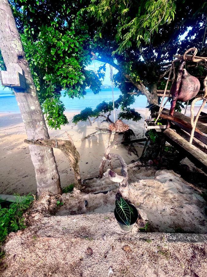 Pyramid Bungalow Otel Ban Laem Sai Dış mekan fotoğraf
